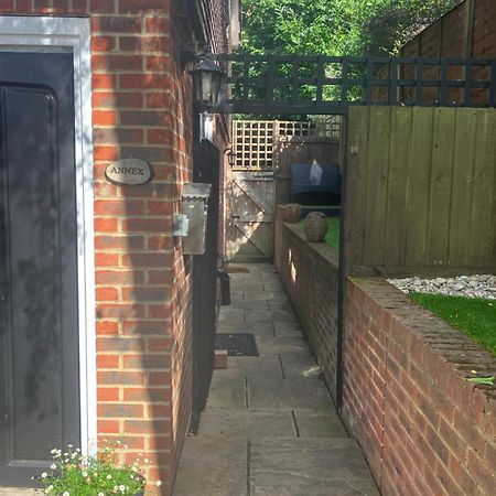 The Studio In The Annex Apartment Potters Bar Exterior foto