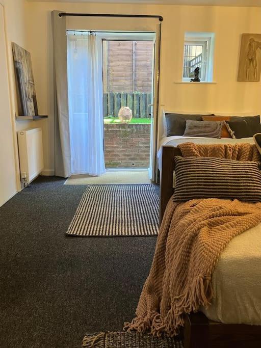 The Studio In The Annex Apartment Potters Bar Exterior foto